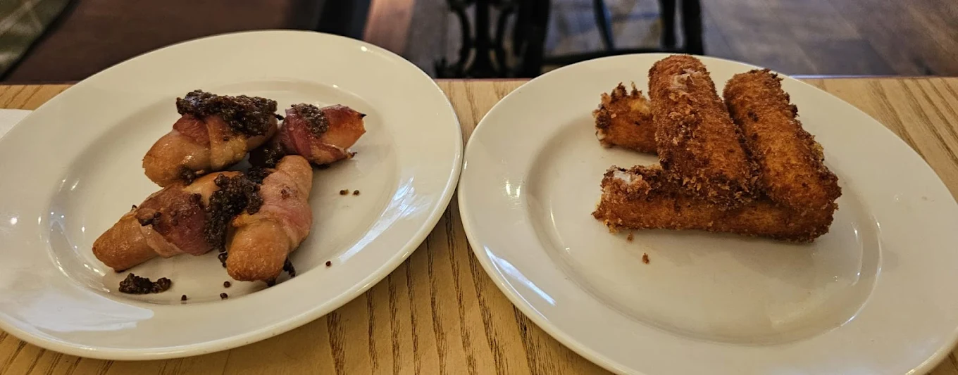 Sharing platter with ribs and onion rings